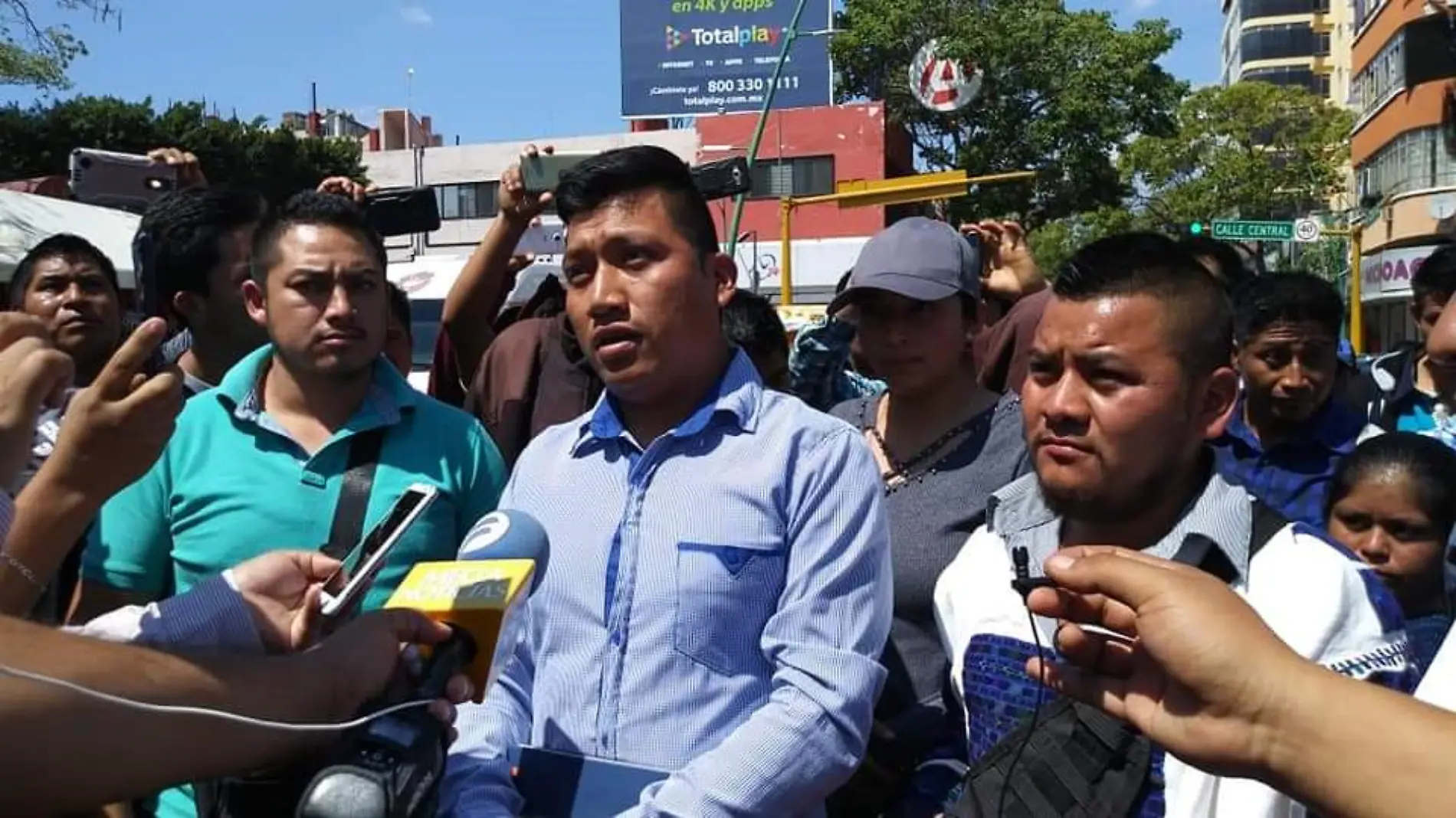 manifestación, jovenes, indígenas 